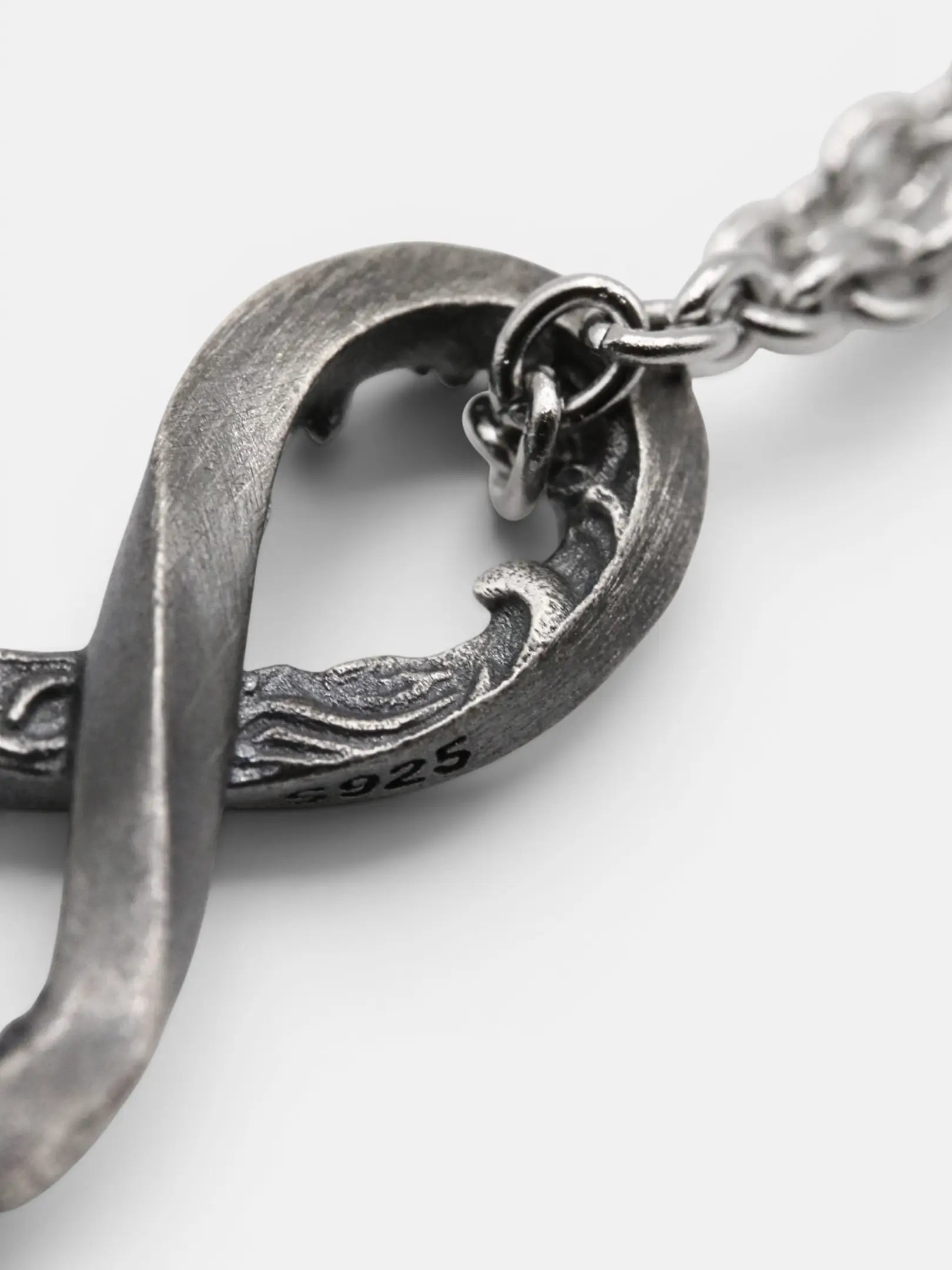 Sankai Pendant