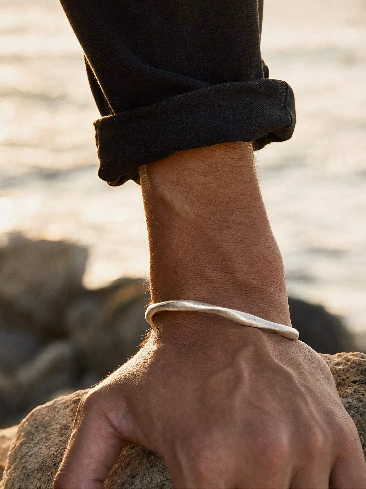 Yuragi Cuff
