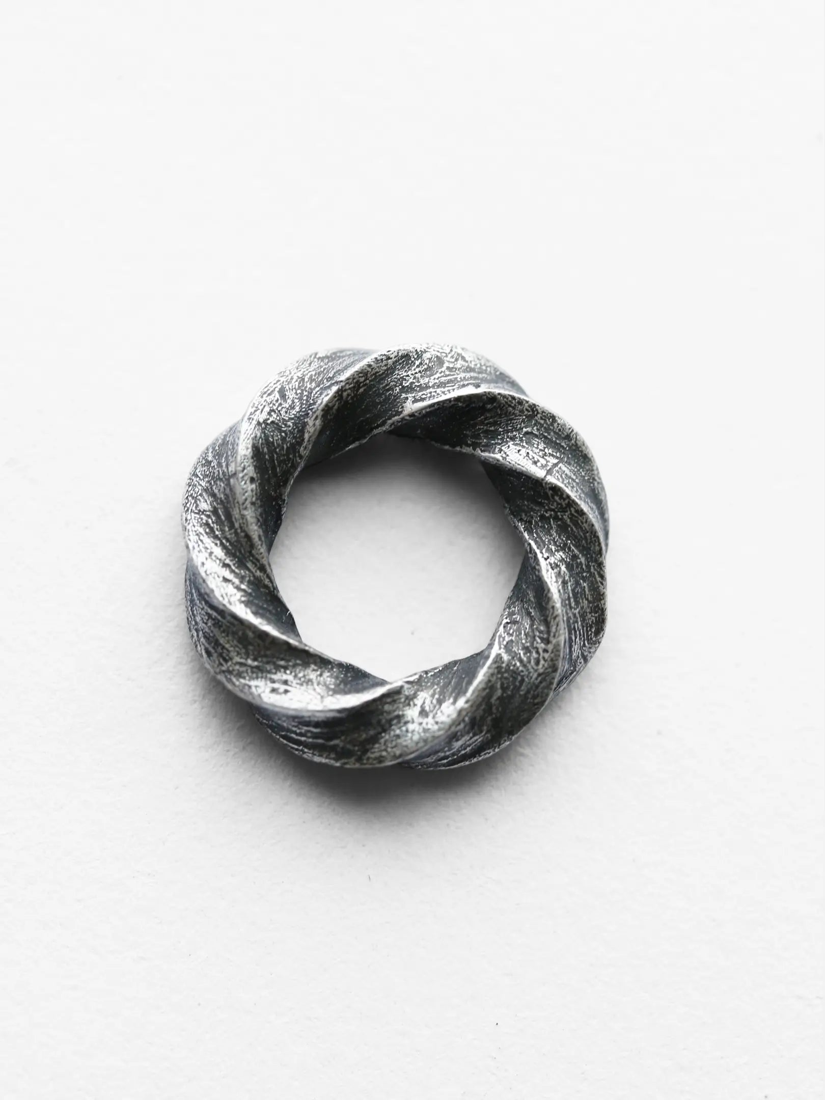 Nagare-En Pendant